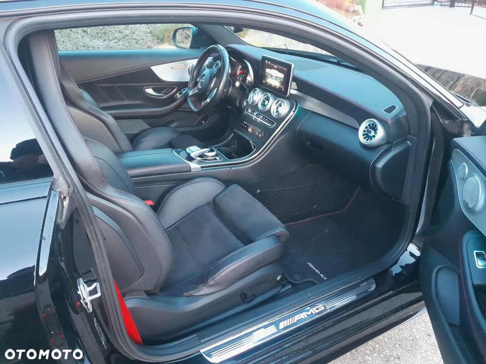 Mercedes-Benz Klasa C 400 4Matic 9G-TRONIC AMG Line Plus - 7