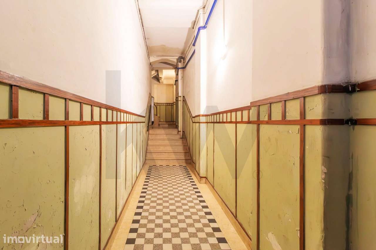 Apartamento T2+1 com excelente localização – Rua Augusto Rosa, Porto - Grande imagem: 4/47
