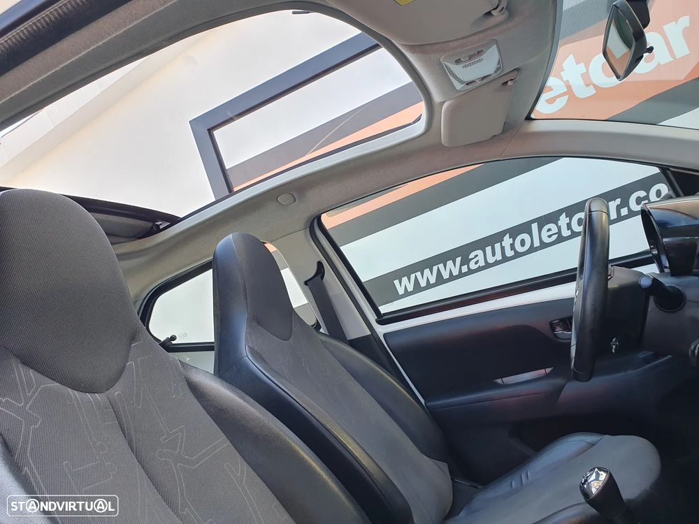 Toyota Aygo 1.0 X-Play+AC+X-Touch - 10