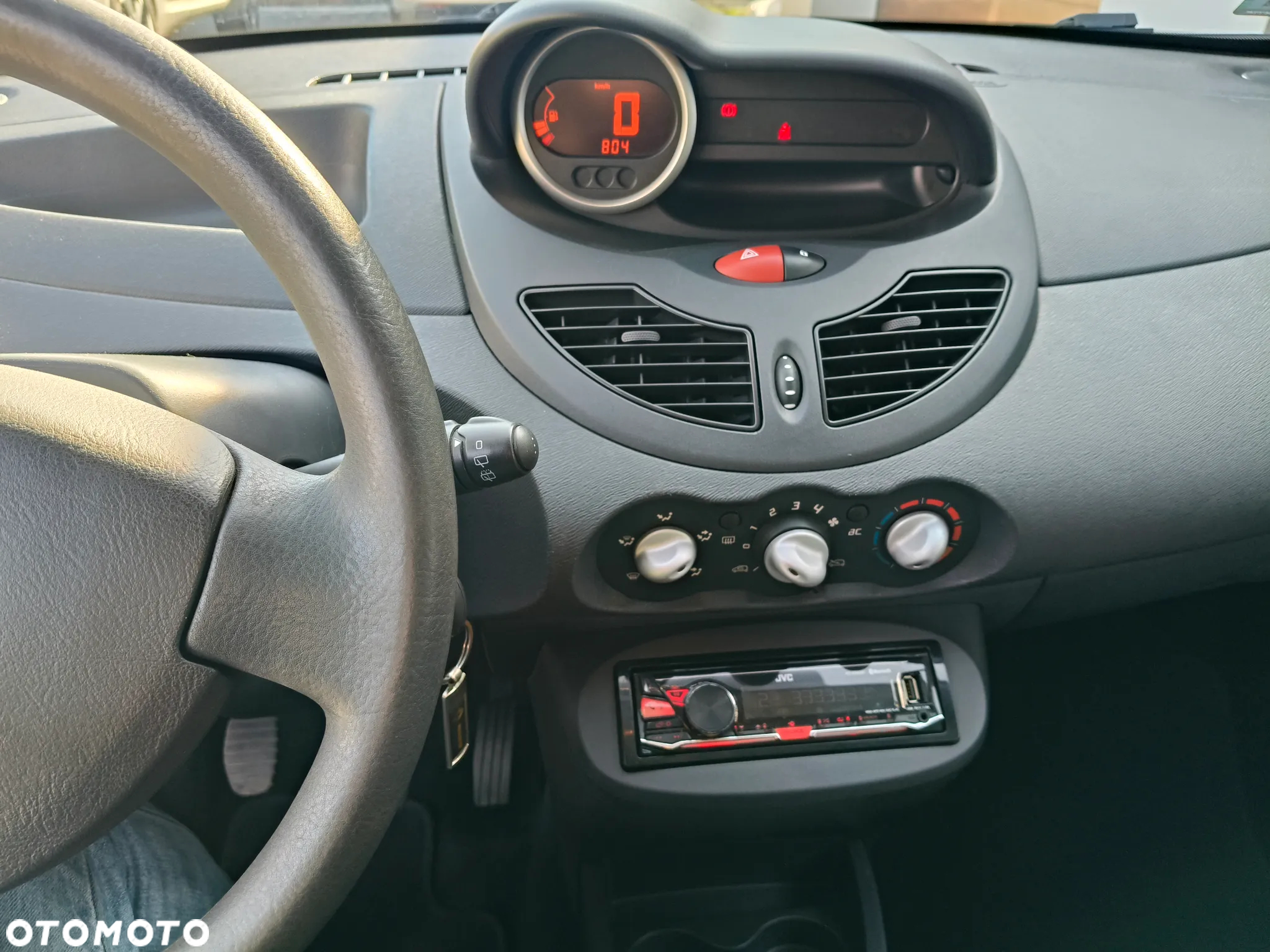 Renault Twingo - 13