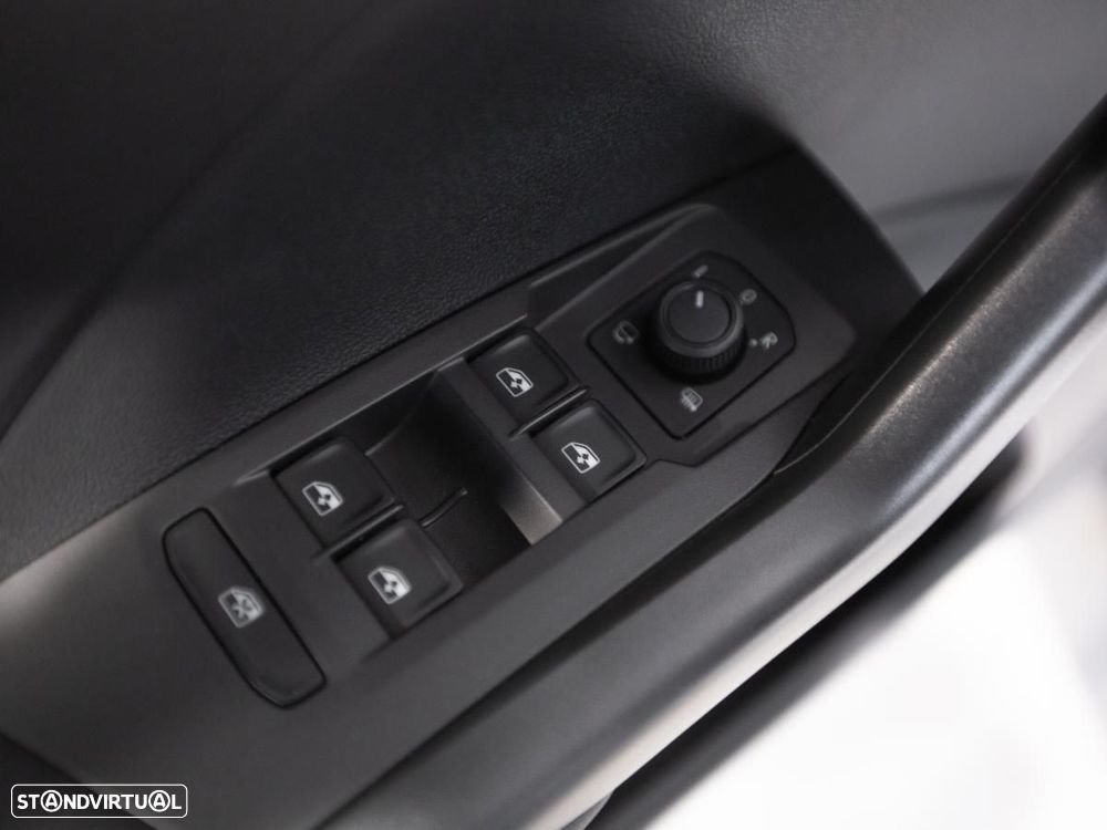 VW T-Cross 1.0 TSI Life - 13