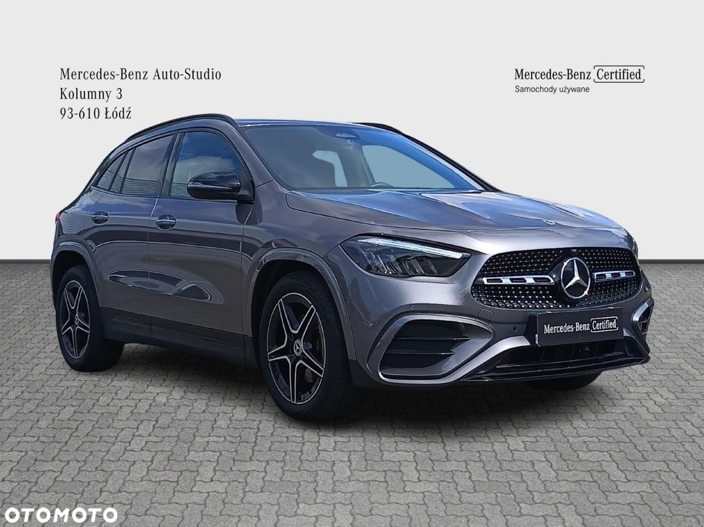 Mercedes-Benz GLA - 8