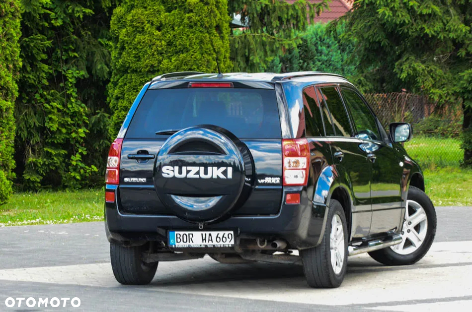 Suzuki Grand Vitara 2.0 De luxe - 16