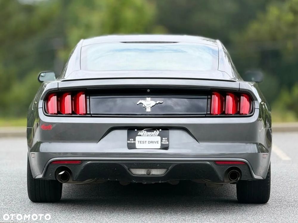 Ford Mustang 3.7 V6 - 6