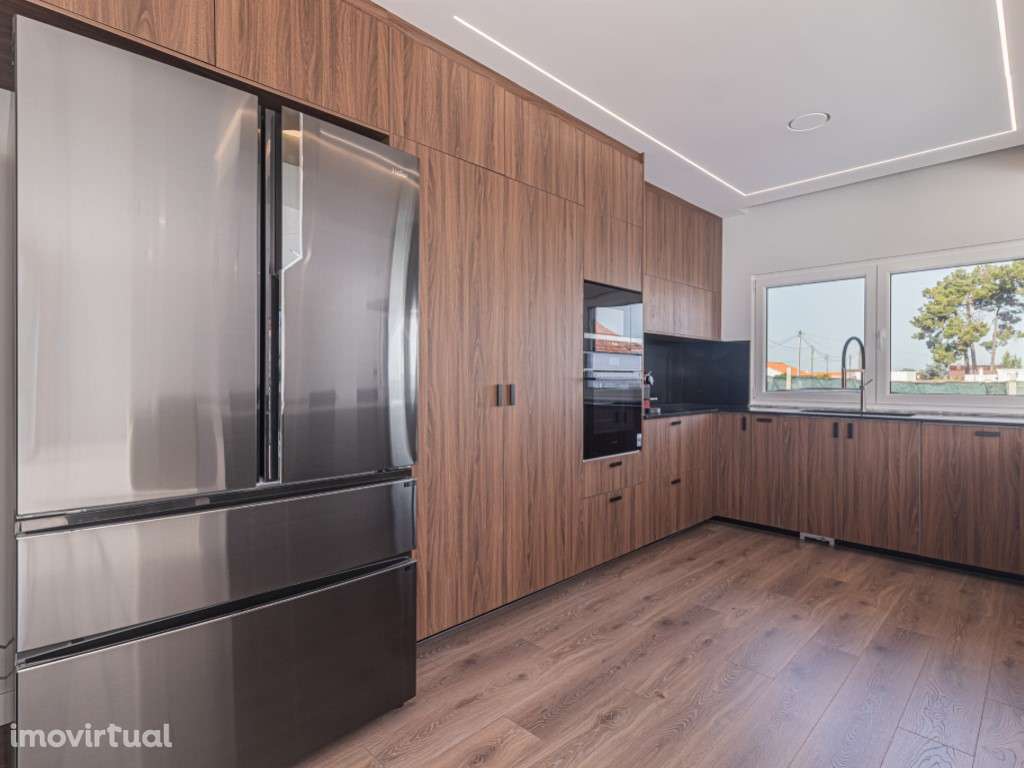 Moradia T4 Térrea com Piscina | Azeitão | Lote 750m² - Grande imagem: 4/20