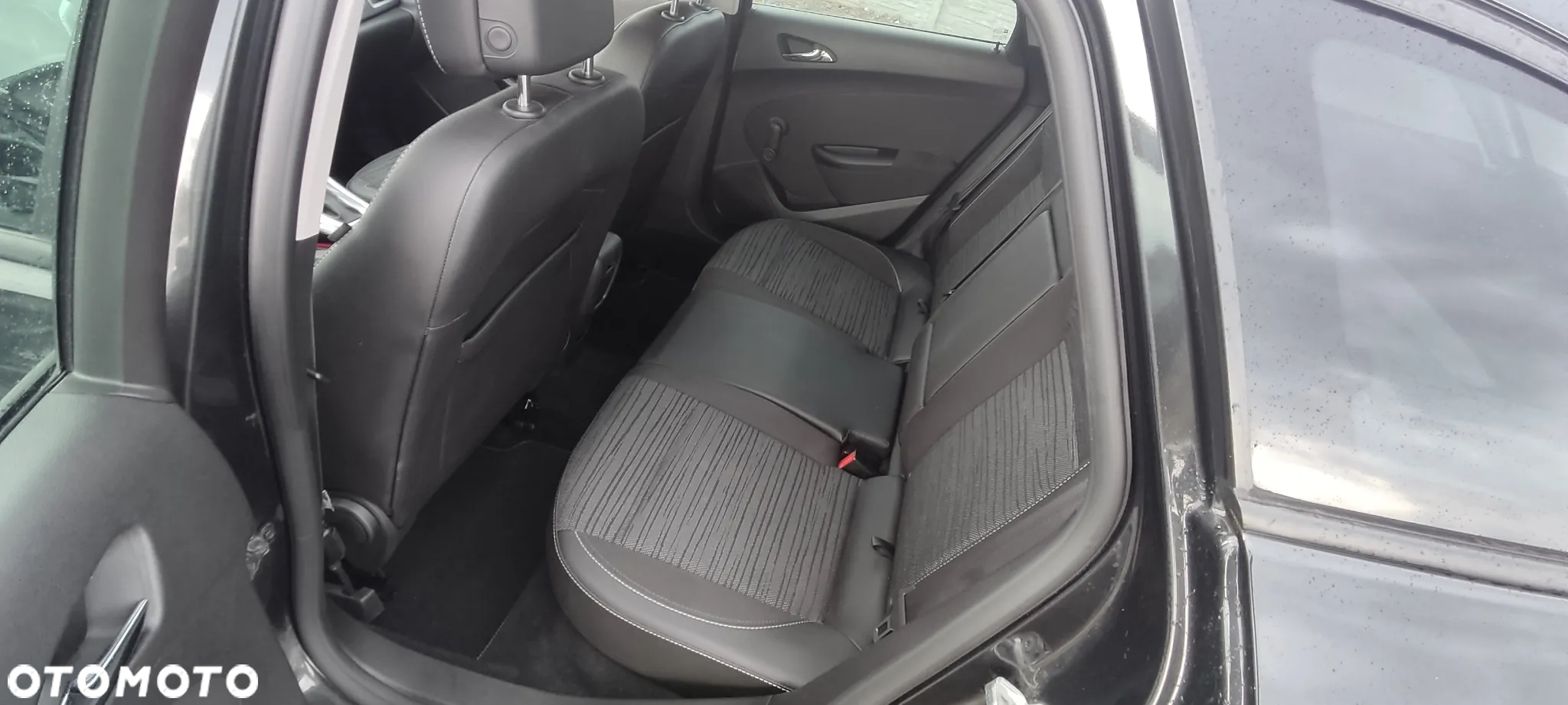 Opel Astra 1.4 Turbo Automatik Design Edition - 28