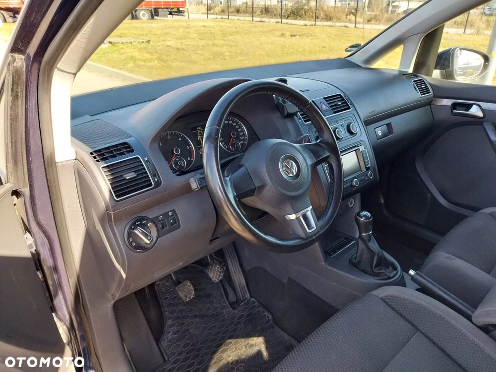 Volkswagen Touran 1.6 TDI DPF Comfortline - 9