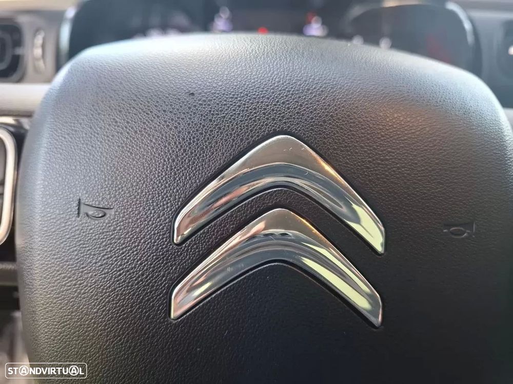 Citroën C3 1.2 PureTech Shine - 30