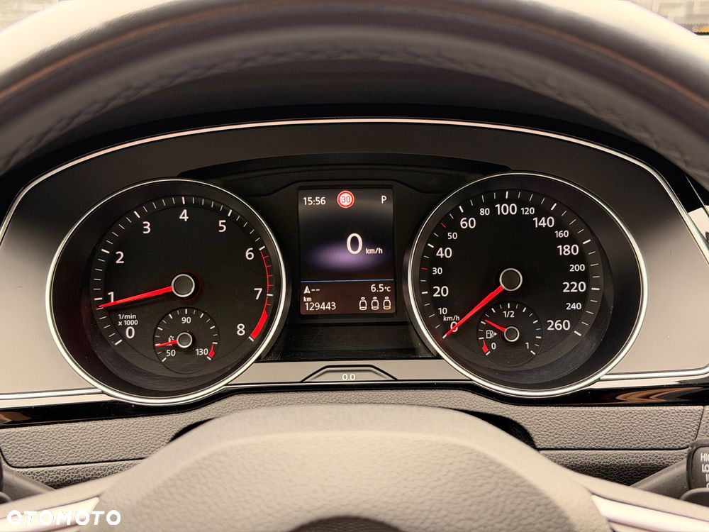 Volkswagen Passat 2.0 TSI Elegance DSG - 13