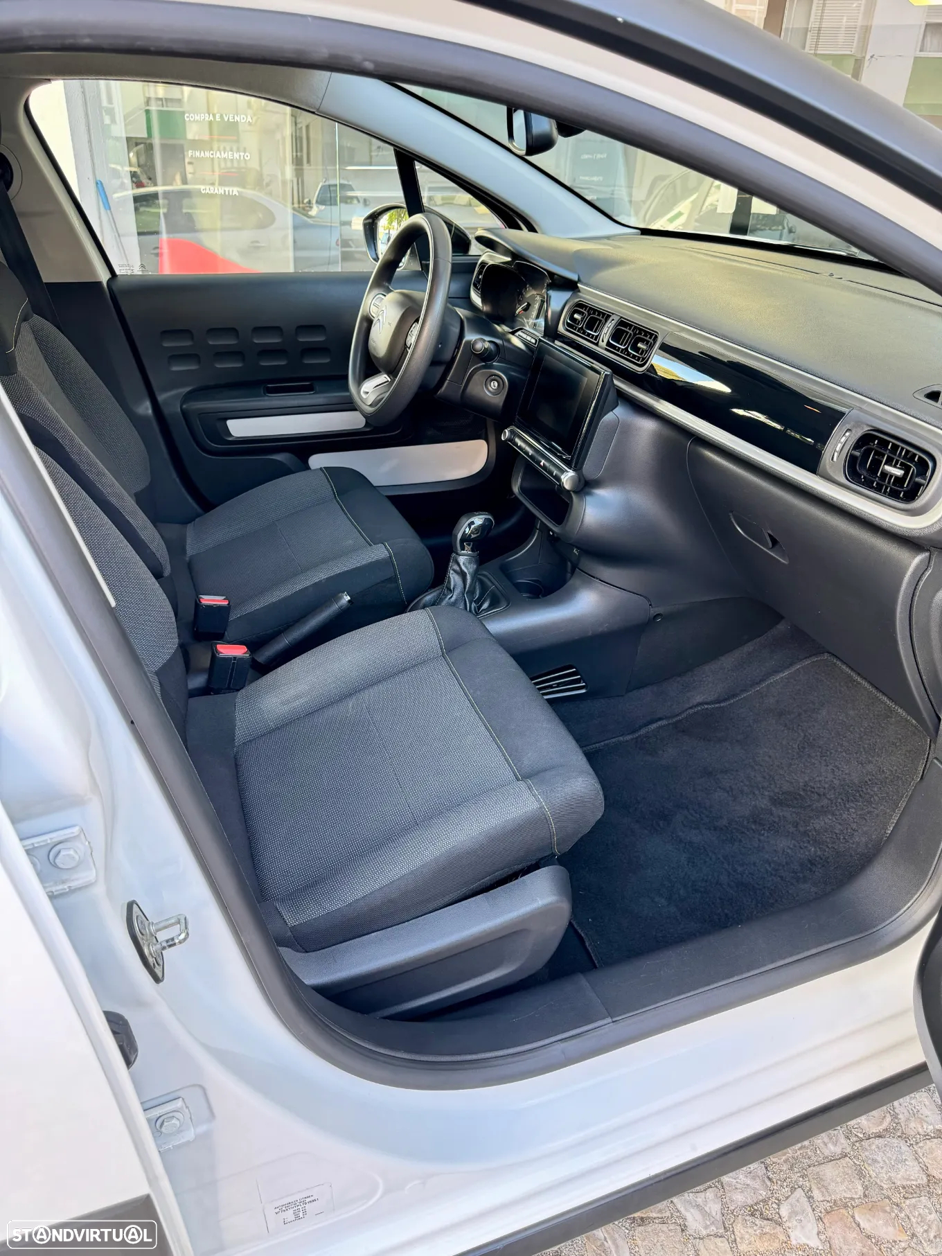 Citroën C3 1.5 BlueHDi Shine - 8