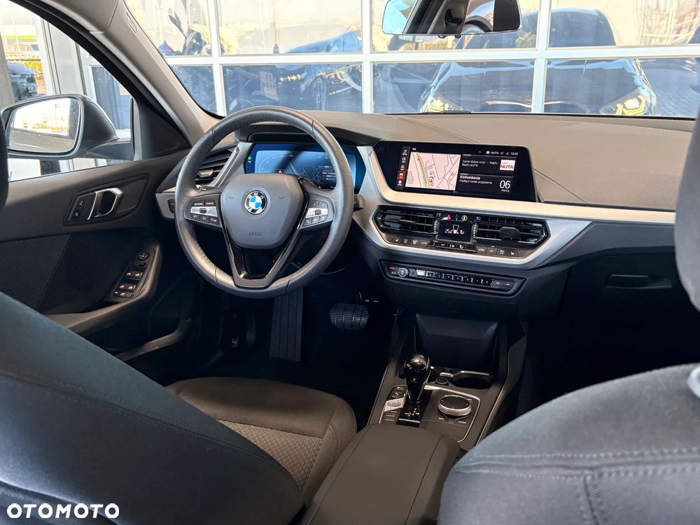 BMW Seria 1 118i Advantage - 11