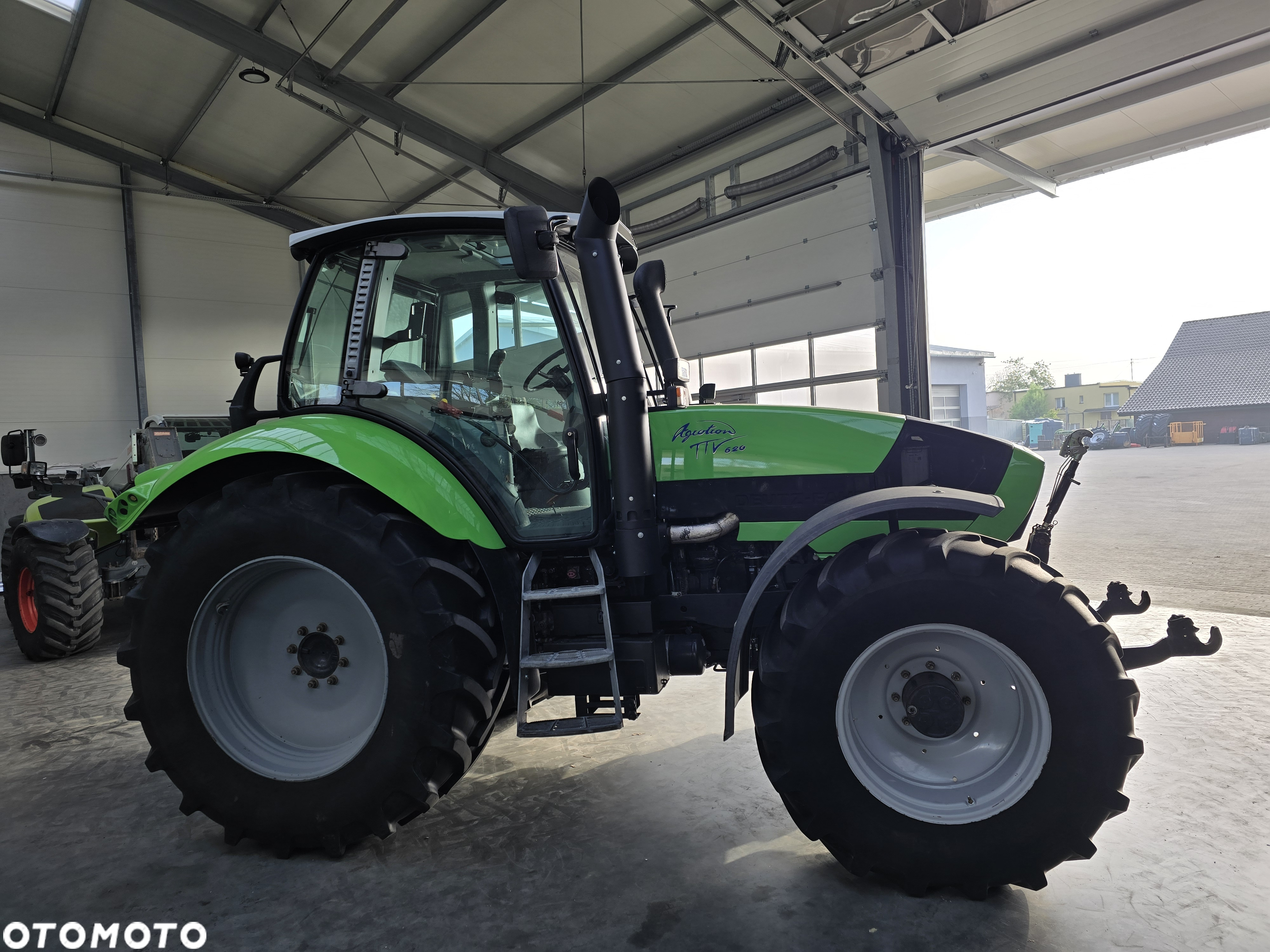 Deutz-Fahr Agrotro TTV 620 - 4