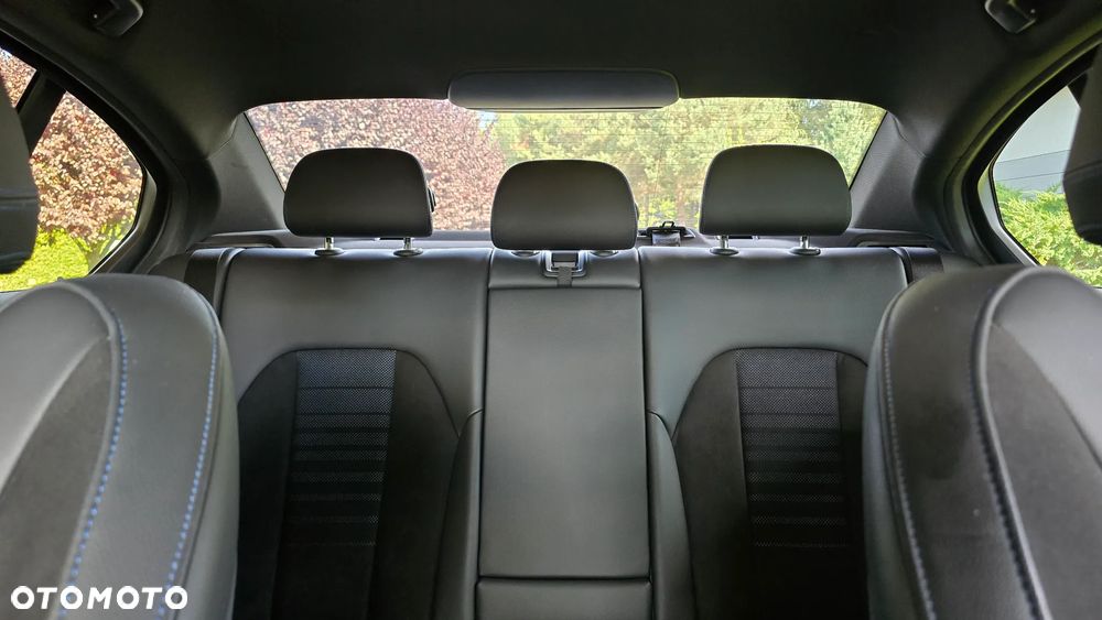 BMW Seria 3 330e xDrive M Sport sport - 29