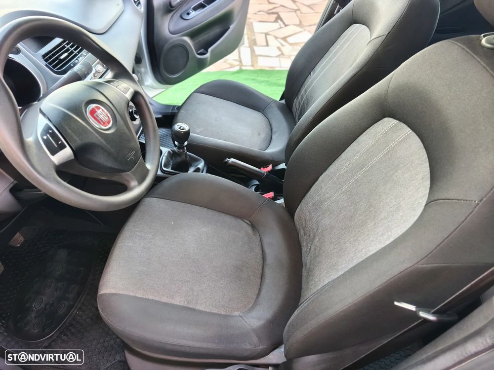 Fiat Punto 1.2 Young S&S - 14
