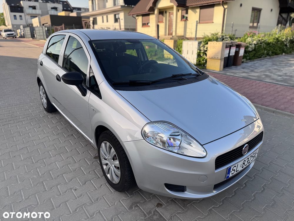 Fiat Grande Punto Actual 1.2 8V Estiva - 6