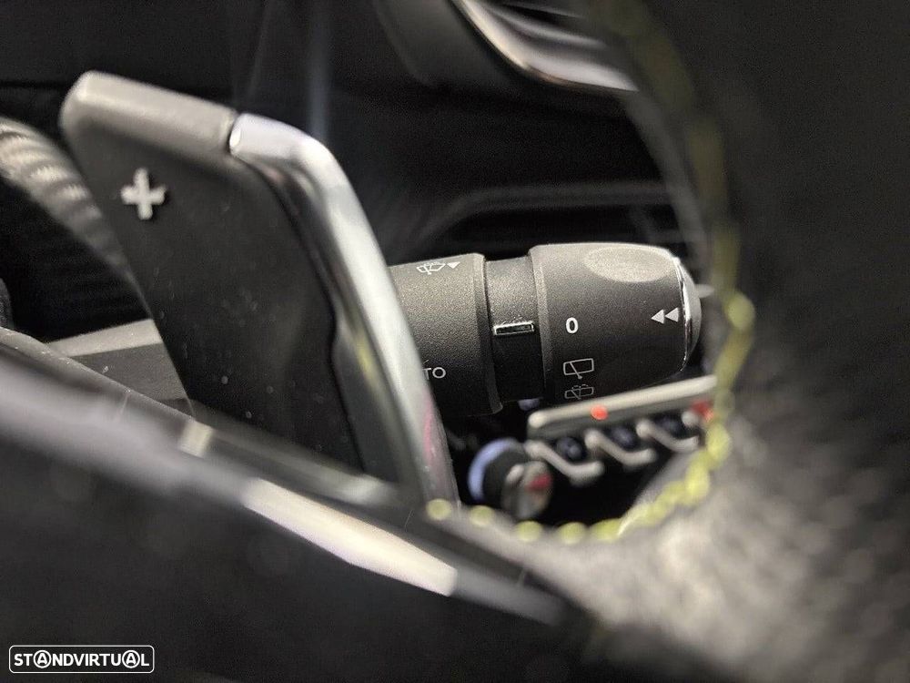 Peugeot 2008 1.5 BlueHDi GT EAT8 - 15