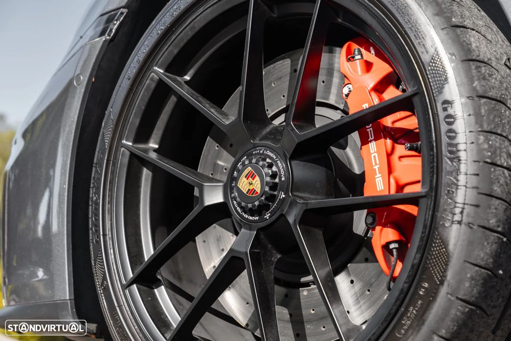 Porsche 911 (992) Targa 4 GTS - 9