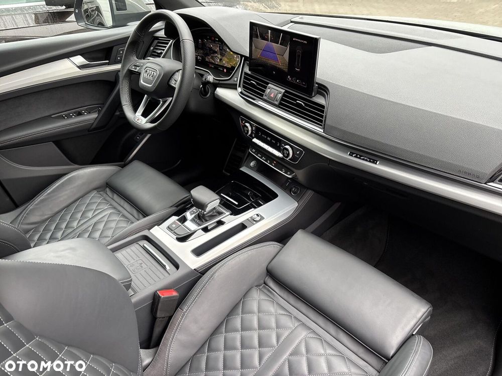 Audi Q5 Sportback - 26