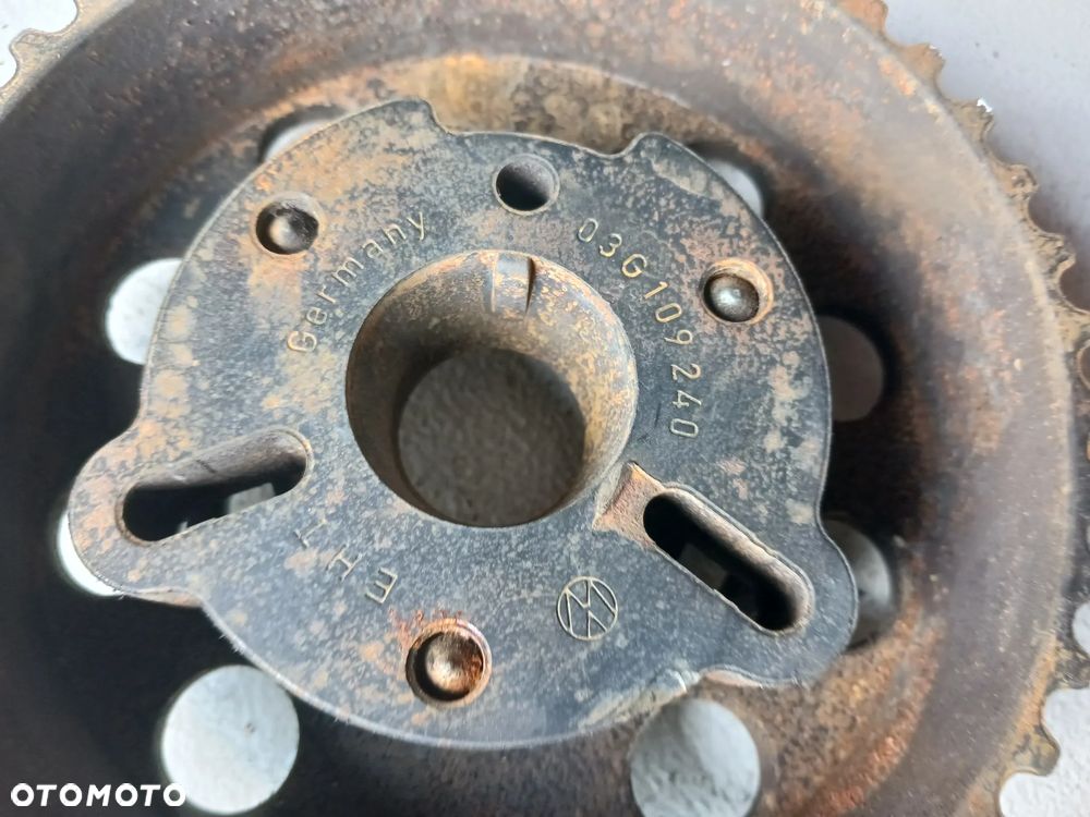 Koła koło wałka rozrządu 03G109240 Audi Volkswagen Seat Skoda 03G109111E 2.0 TDI 140KM BKP Bmn Bmr Bkd Blb Bre Brf Brd Bsy Byl Bma Bwc - 4