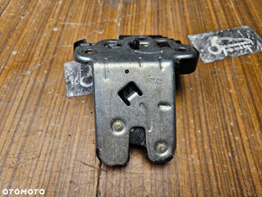Zamek 8K9827505 8K9827520 Klapy Bagażnika Czujnik Rygiel Bolec AUDI A4 B8 Kombi A6 C6 C7 A3 8P Skoda VW - 18