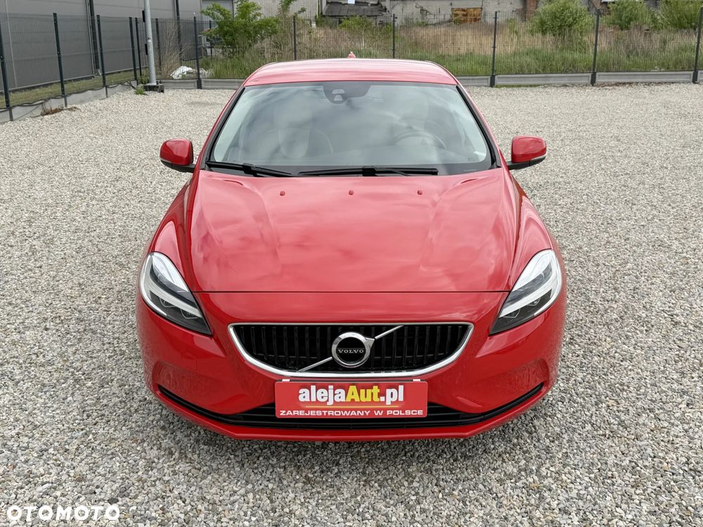 Volvo V40 T3 Drive-E Momentum - 10