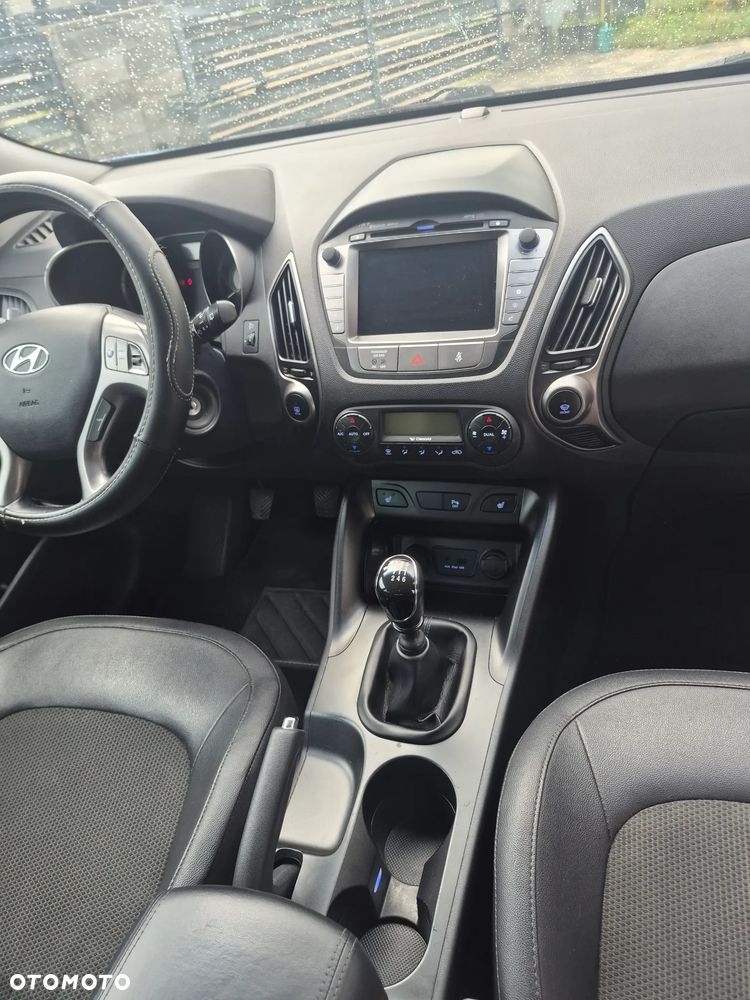 Hyundai ix35 1.7 CRDi 2WD Fifa World Cup Edition - 18
