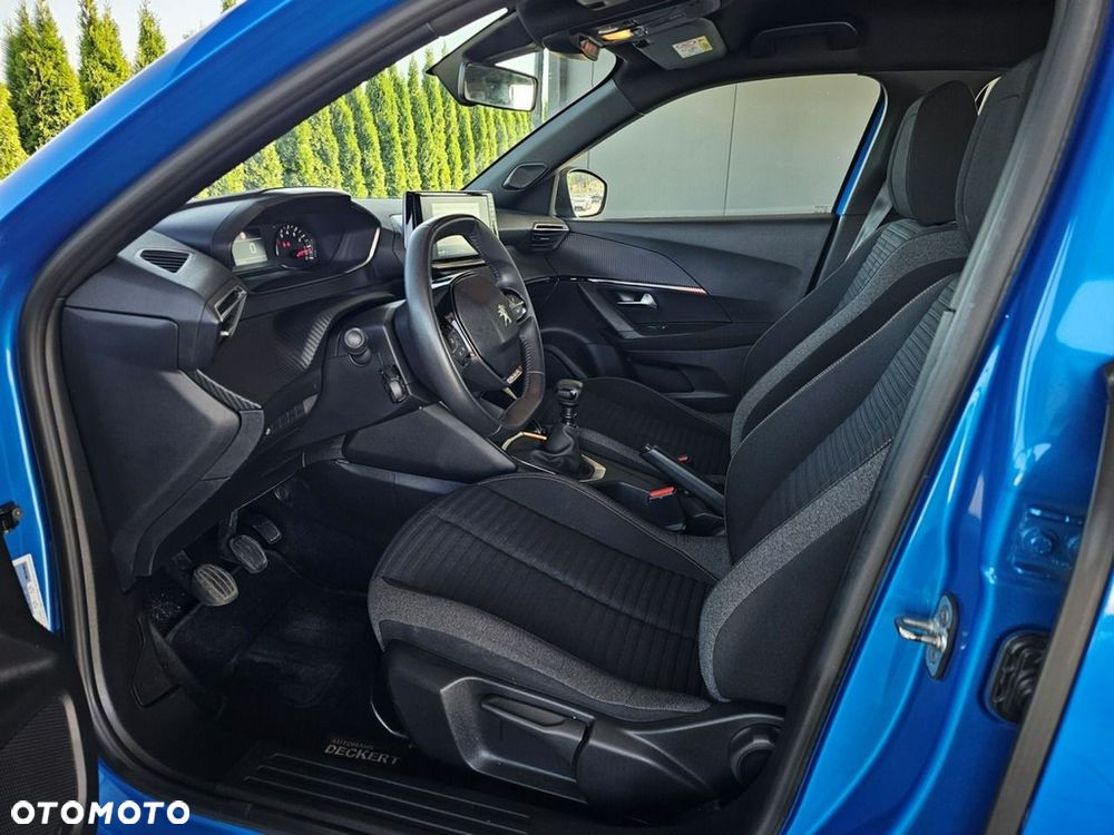 Peugeot 2008 - 13