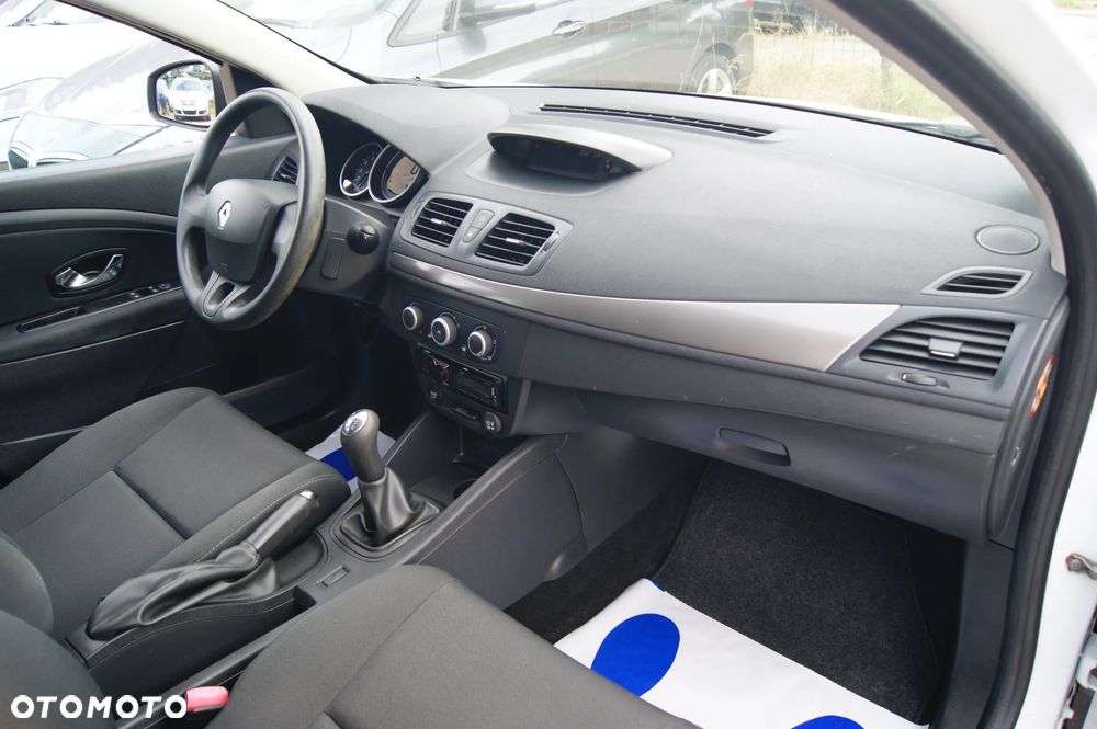 Renault Megane 1.6 16V 100 Authentique - 22
