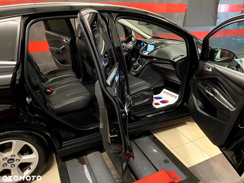 Ford C-MAX 2.0 TDCi Start-Stop-System Titanium - 18