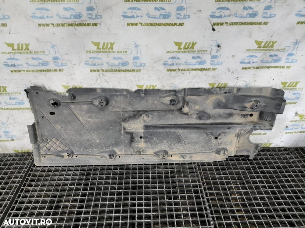 Scut lateral dreapta 1K0825212 Volkswagen VW Golf 5 [2003 - 2009] 1.6 - 1