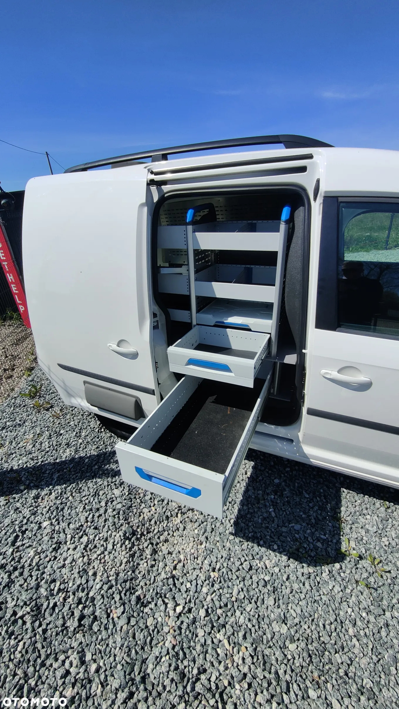 Volkswagen Caddy - 26