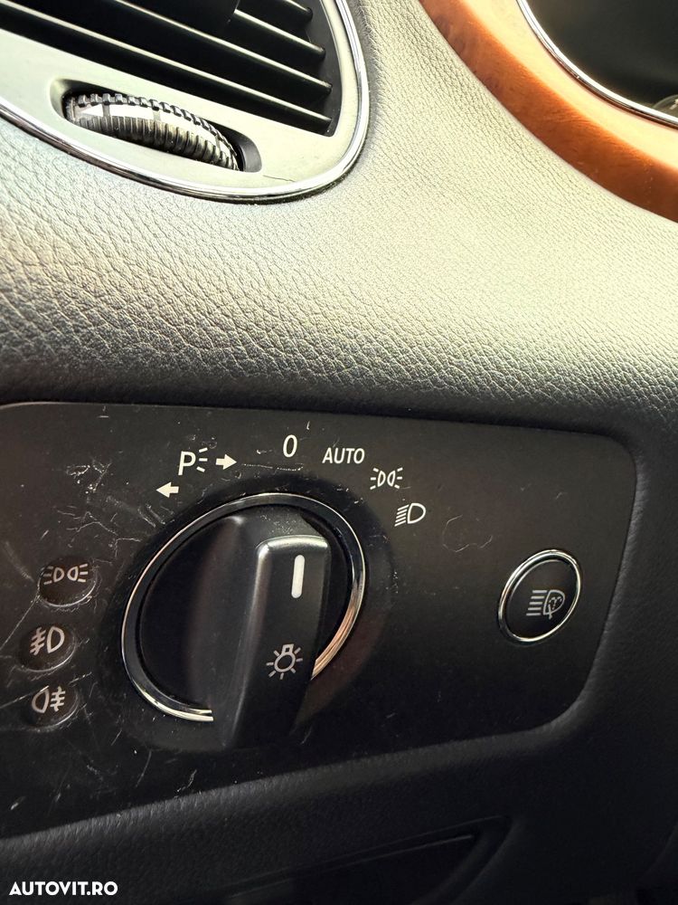 Mercedes-Benz CLS - 12