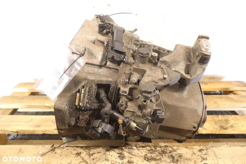 SKRZYNIA BIEGÓW 6 BIEGOWA PEUGEOT 308 II 1.2PureTech 20EA52 - 4