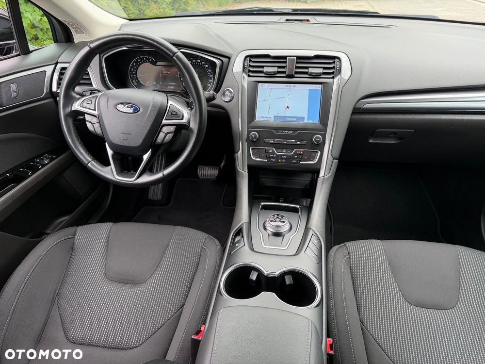 Ford Mondeo 2.0 EcoBlue Titanium - 32