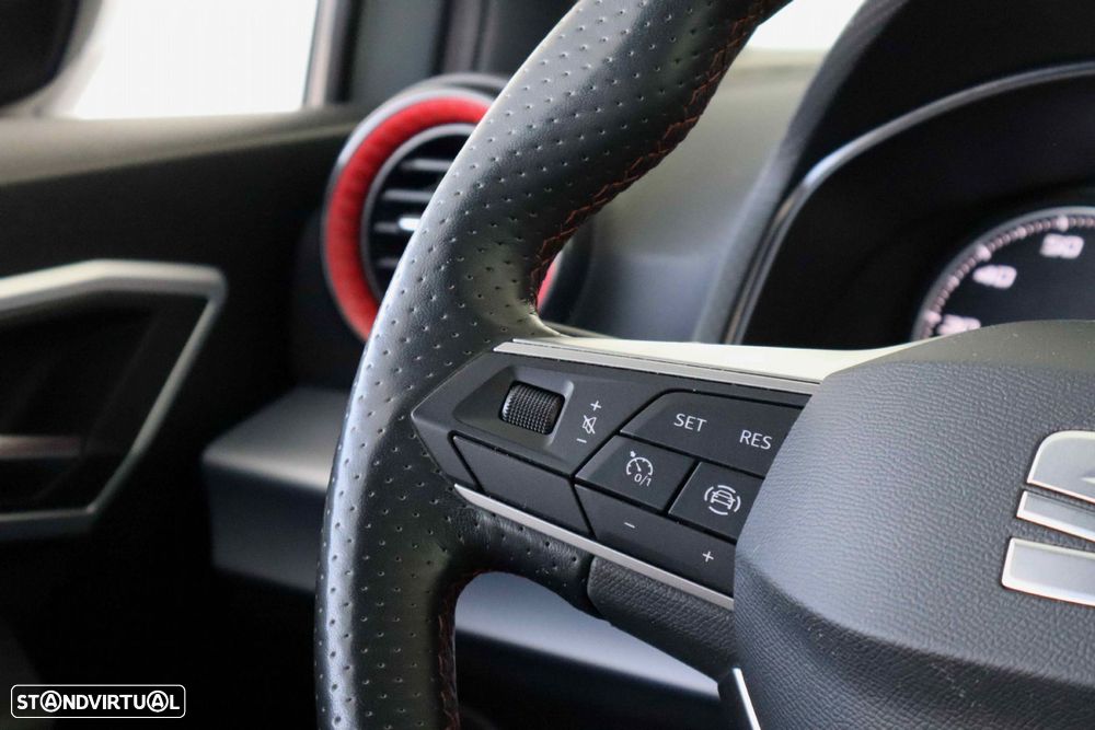 SEAT Arona 1.0 TSI FR - 17