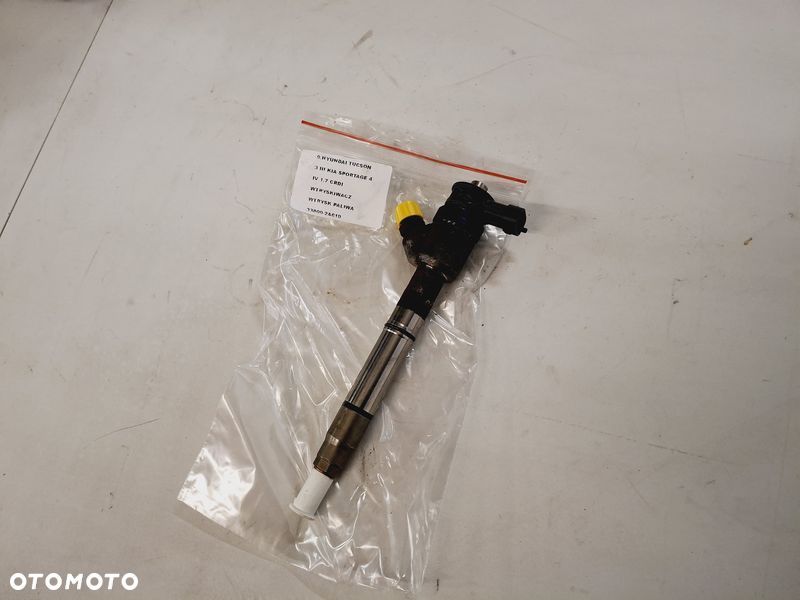 HYUNDAI TUCSON III 3 SPORTAGE III 3 1.7 CRDI WTRYSKIWACZ PALIWA 33800-2A610 - 5