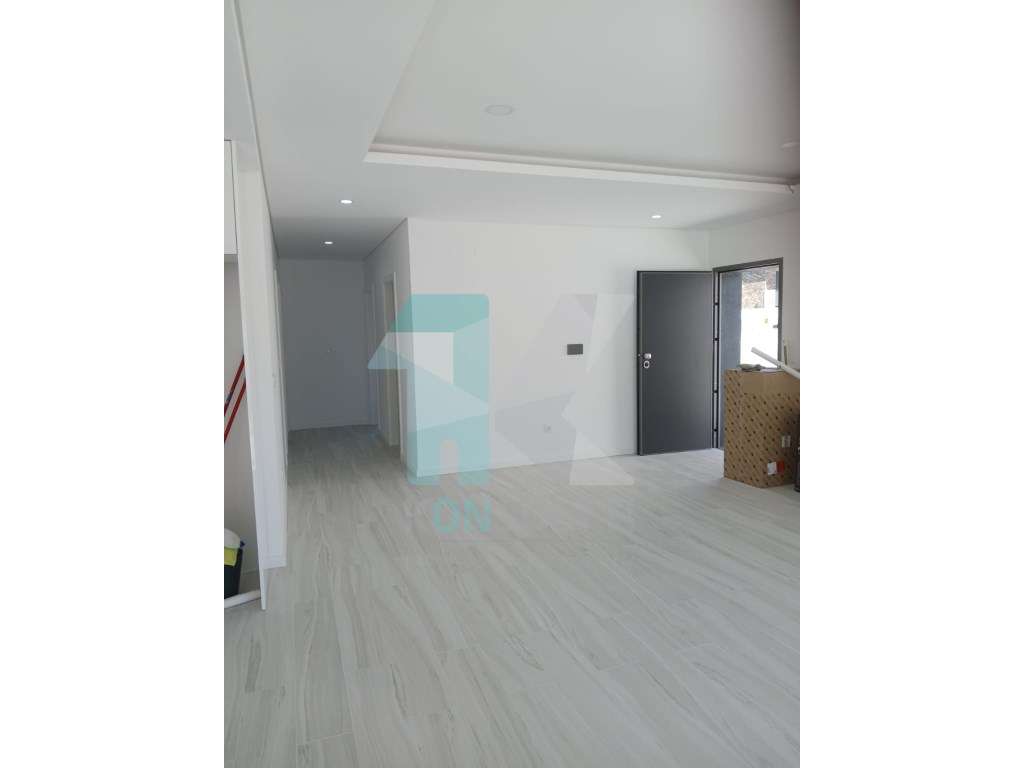 Moradia Térrea T3+1 Fernão Ferro - Em Construção - Grande imagem: 4/22