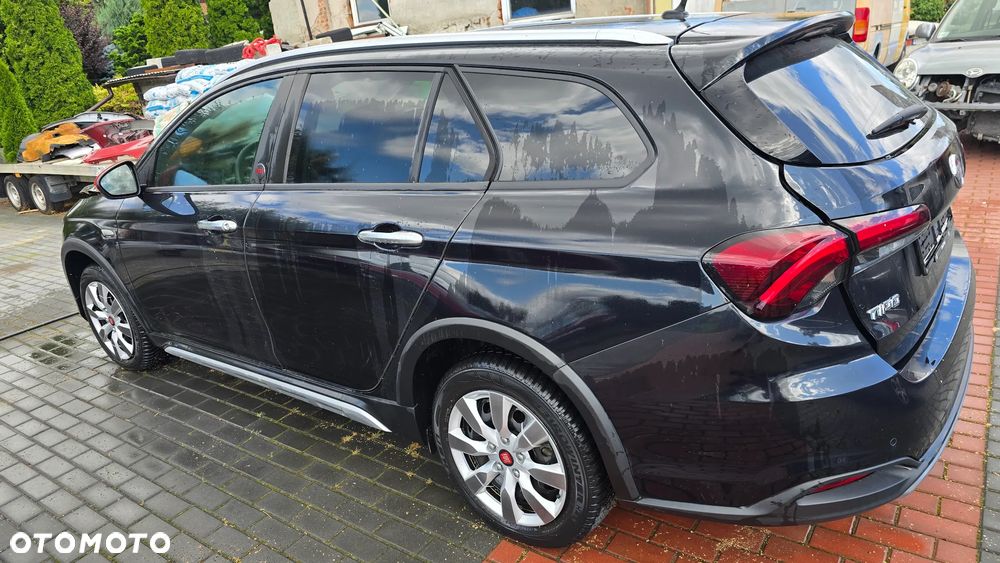 Fiat Tipo 1.6 MultiJet Cross - 6