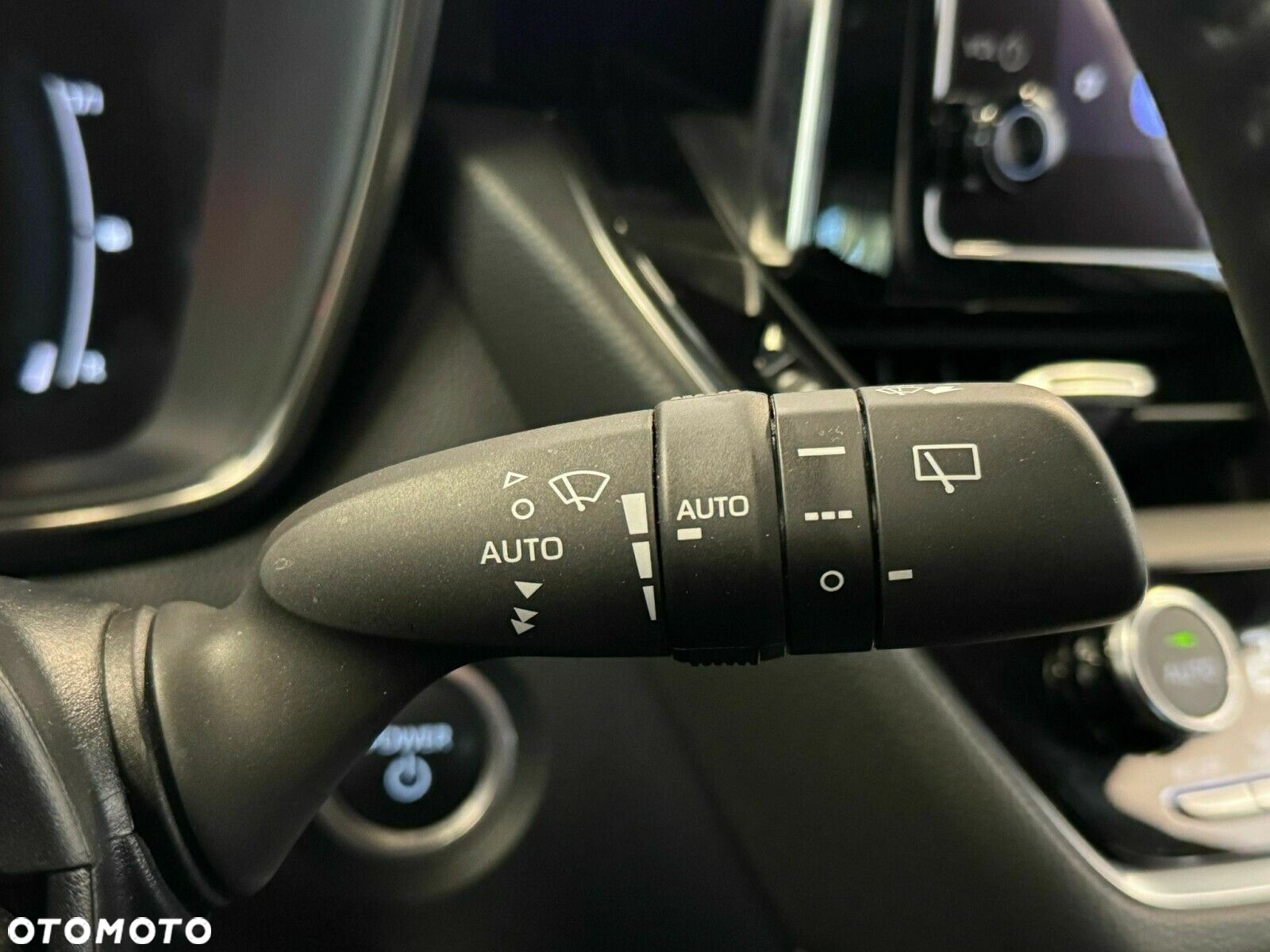 Suzuki Swace - 23