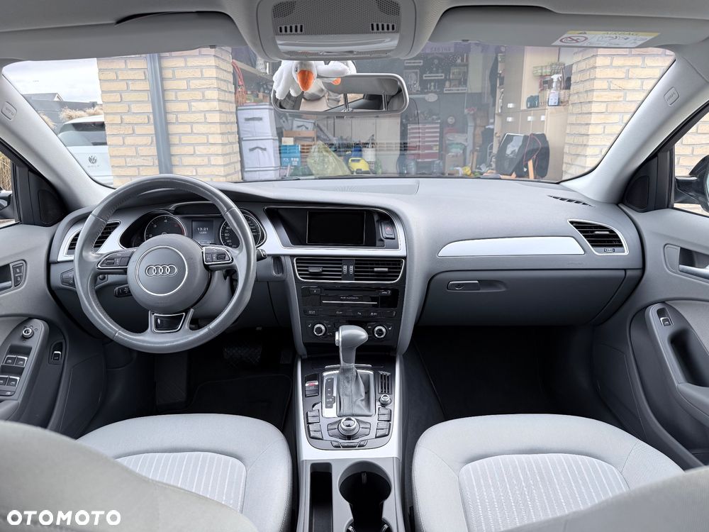 Audi A4 Avant 2.0 TDI S tronic - 13