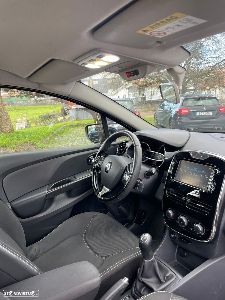Renault Clio 1.5 dCi Dynamique S - 9
