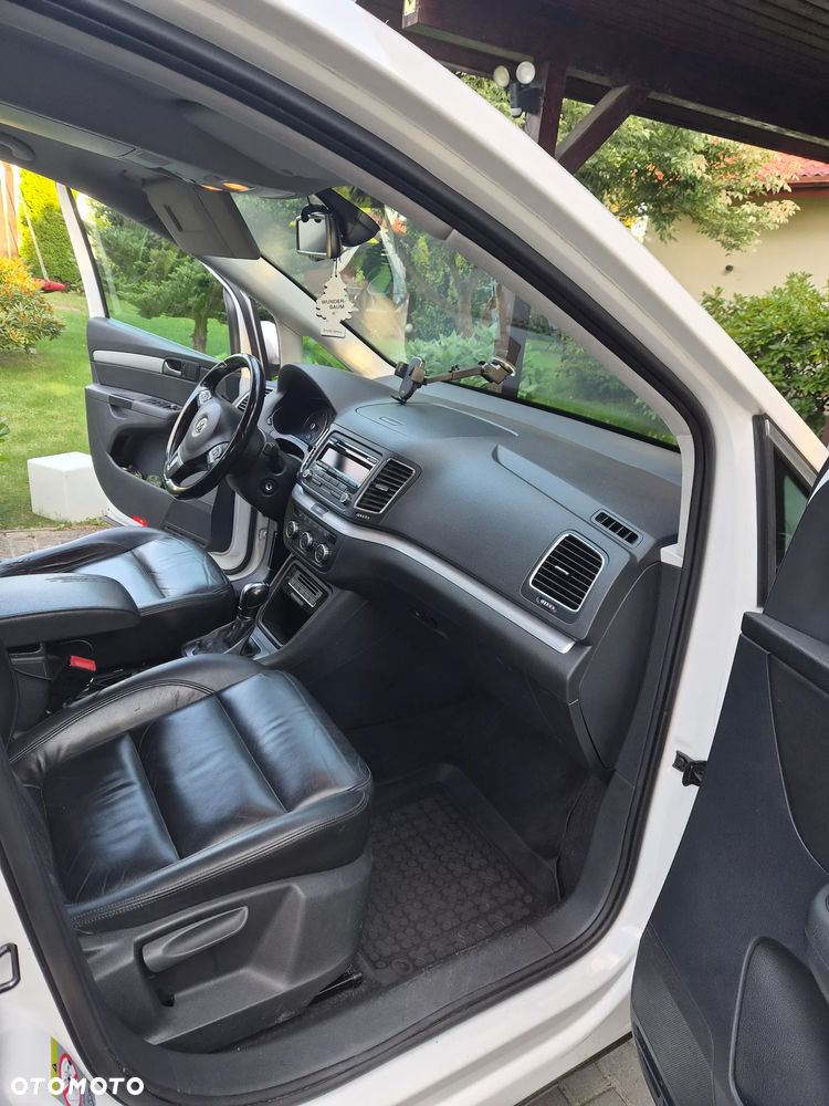 Volkswagen Sharan - 23