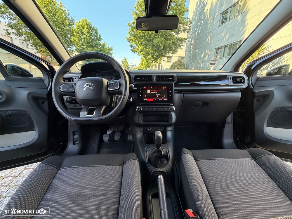 Citroën C3 1.2 PureTech Shine - 8