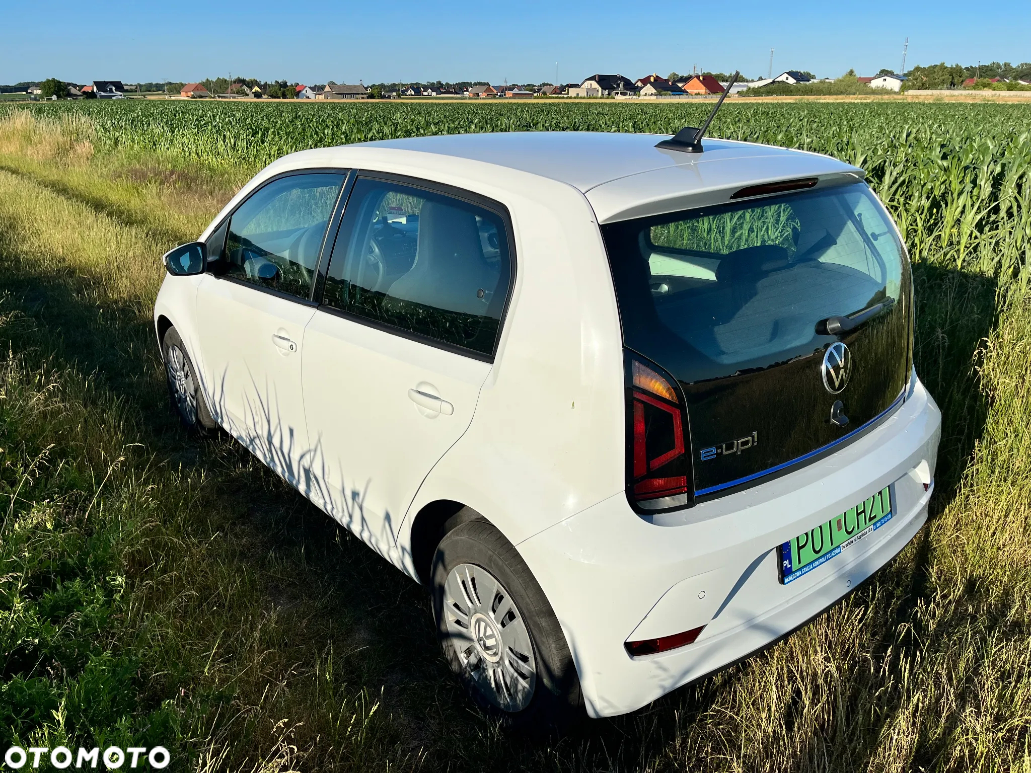 Volkswagen up! e-up - 4