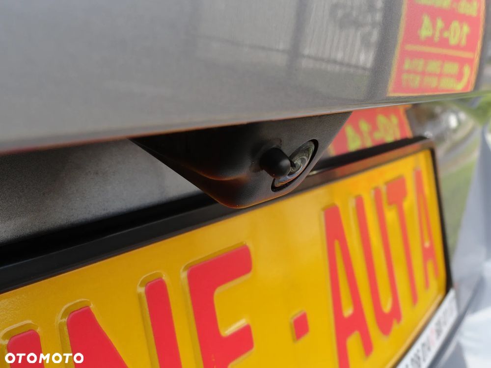 Peugeot 308 BlueHDi 130 EAT8 Stop & Start Allure Pack - 25