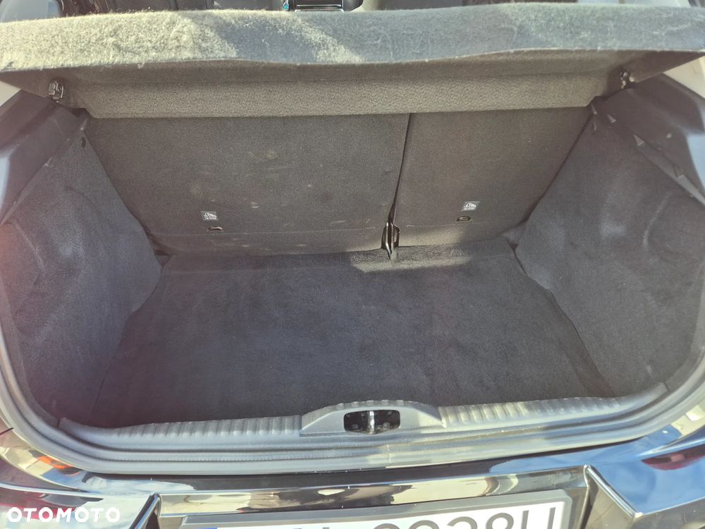 Citroën C3 1.2 PureTech Plus - 24