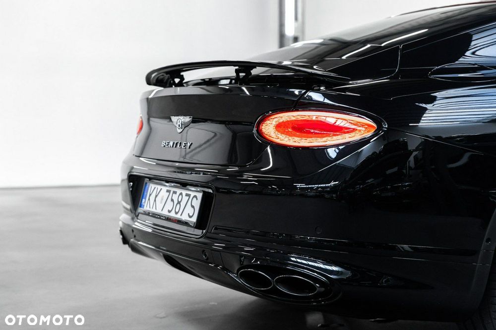 Bentley Continental GT - 16