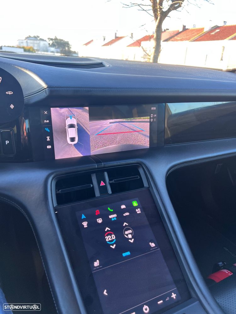 Porsche Taycan 4S - 17