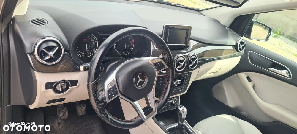 Mercedes-Benz Klasa B 180 CDI - 9