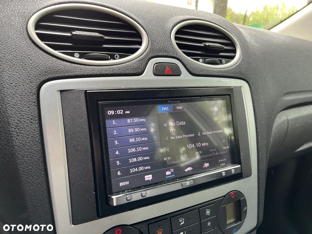 Ford Focus Ambiente - 12